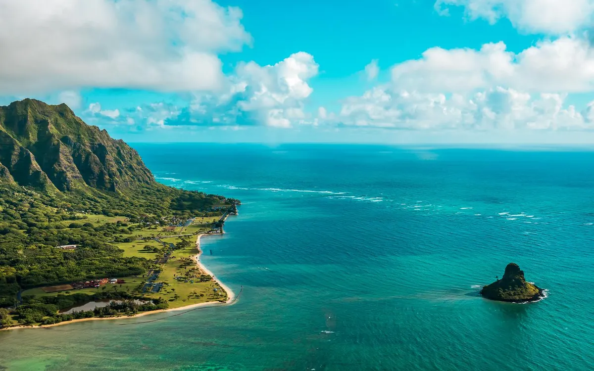 Kaneohe Bay and Mokolii island seen from the air